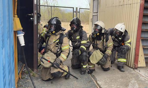 Лучшее звено газодымозащитной службы выявили в регионе