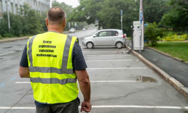 Южно-Сахалинск запустил пилотный проект платной парковки