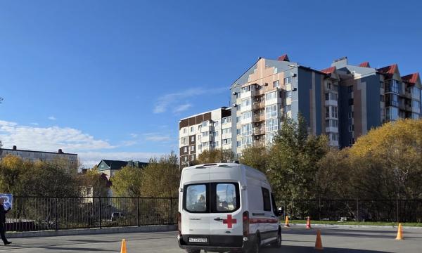 Лучшие водители скорой Южно-Сахалинска соревнуются в мастерстве