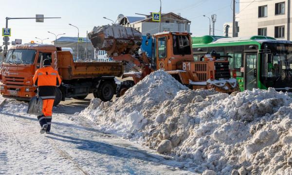 Первый мощный циклон принес в Южно-Сахалинск почти 40% месячной нормы снега