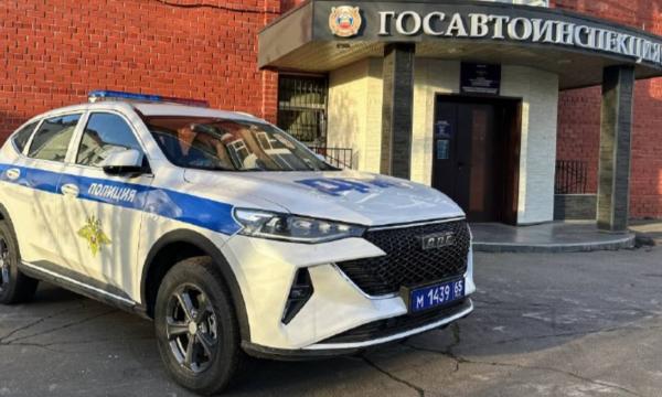 Троих нетрезвых и 16 водителей без прав задержали на Сахалине за сутки