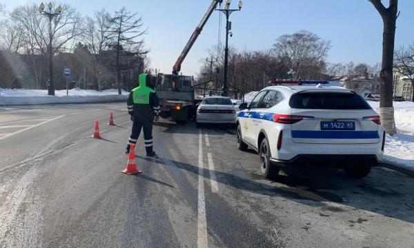 167 нарушений правил дорожного движения выявили за сутки на Сахалине