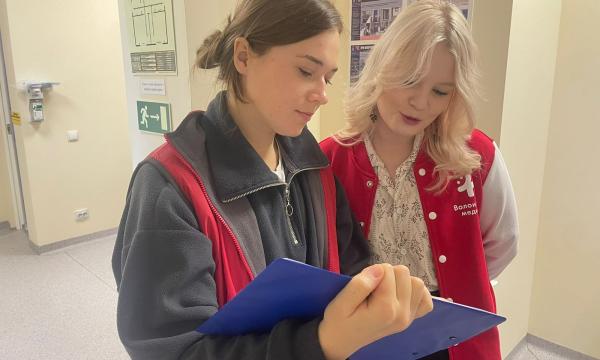 Жители Охотского прошли комплексные осмотры в рамках акции «Добро в село»