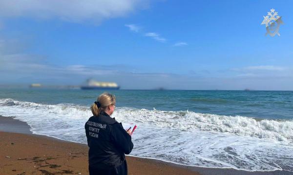 На Сахалине следком проверяет обстоятельства гибели мужчины на берегу моря