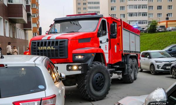 Неправильно припаркованные во дворах автомобили &mdash; угроза для жизни и спасения