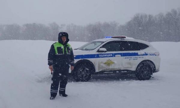 За выходные дни на Сахалине задержаны 36 пьяных водителей и 61 &ndash; без прав
