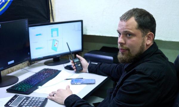 Обрел любовь и карьерные перспективы: как изменилась судьба участника СВО Дениса Ушакова по возвращении домой