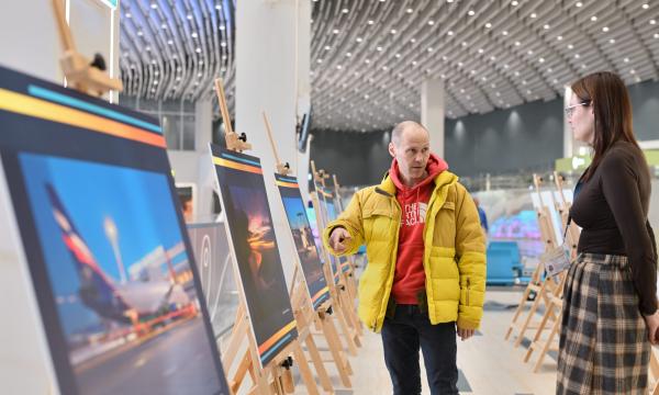 Аэровокзал представил кадры сахалинского фотографа к празднику гражданской авиации