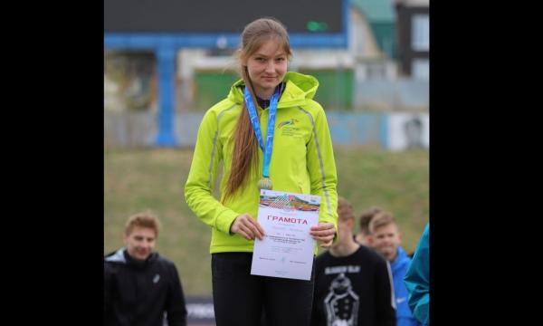 Сахалинская легкоатлетка завоевала серебро на всероссийских соревнованиях