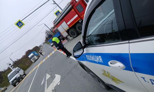За сутки на Сахалине автоинспекторам попались три нетрезвых водителя и девять &ndash; без прав