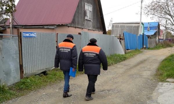 В СНТ Южно-Сахалинска продолжаются рейды по пожарной безопасности