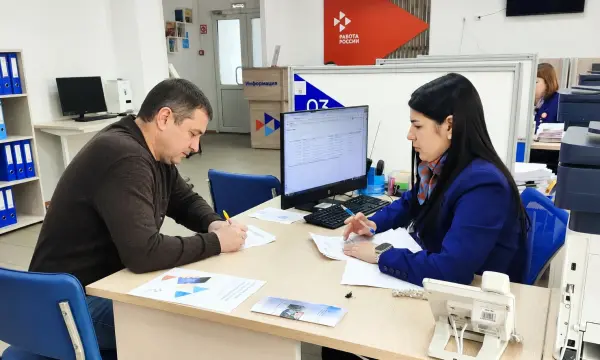 Кадровый центр Сахалинской области помог найти работу 214 родителям