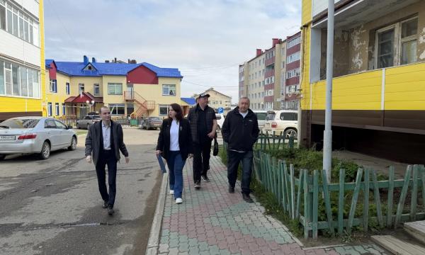 Чиновники из Южно-Сахалинска едут на встречу с управдомами вашего района