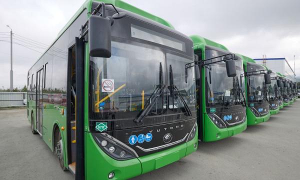 Южно-Сахалинск получил 12 новых газомоторных автобусов
