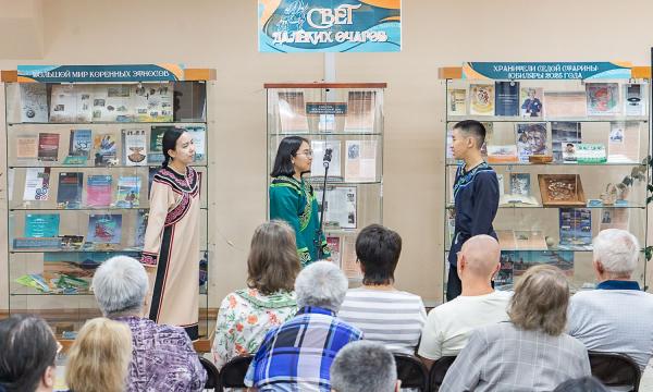 На Сахалине открыли выставку к Международному дню коренных народов