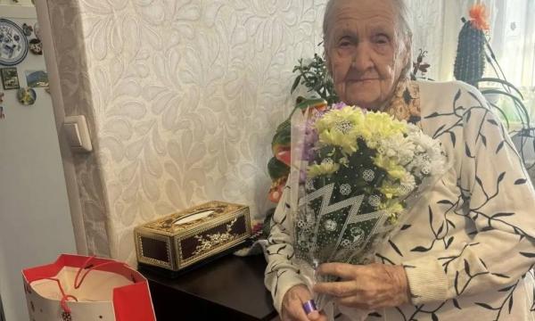 Долгожители Поронайского района отмечают дни рождения