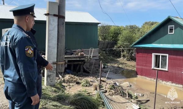 Уроверь воды в реке упал, дома освобождены: в Томаринском районе ликвидируют последствия паводка Уроверь воды в реке упал, дома освобождены: в Томаринском районе ликвидируют последствия паводка