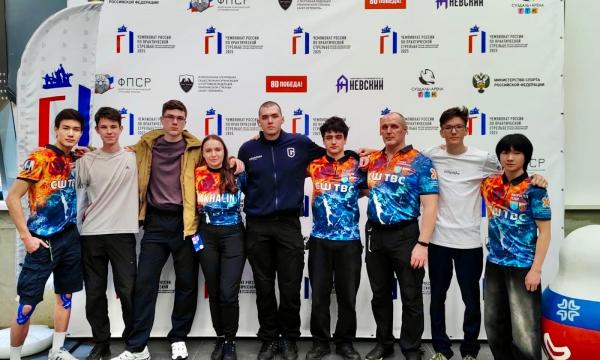 Сахалинцы завоевали 1 серебро и 3 бронзы на чемпионате России по стрельбе Сахалинцы завоевали 1 серебро и 3 бронзы на чемпионате России по стрельбе