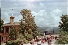 Детская железная дорога в городском парке им Гагарина