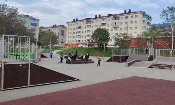 Долинск и Смирных претендуют на новые скейт-парки