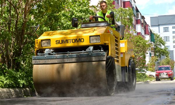 В Южно-Сахалинске завершился текущий ремонт дворовых проездов
