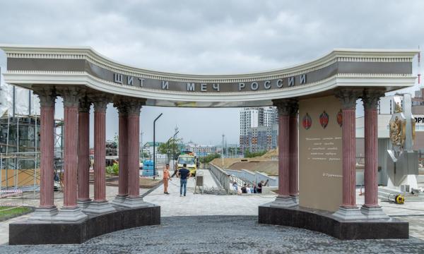 Новый сквер "Щит и меч" откроют в Южно-Сахалинске в начале сентября