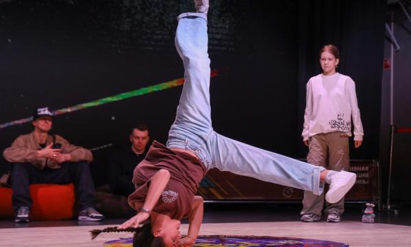 Более 100 спортсменов выступили на чемпионате Сахалинской области по брейкингу