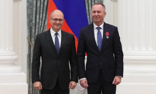 Первый вице-мэр Южно-Сахалинска получил государственную награду в Кремле