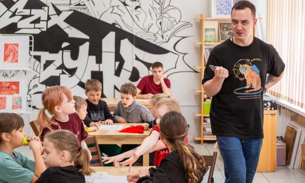 В сахалинской библиотеке прошли интеллектуальные игры "Время приключений"