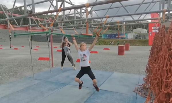 Более 500 юных сахалинцев приняли участие в гонке с препятствиями «Pride Race» Более 500 юных сахалинцев приняли участие в гонке с препятствиями «Pride Race»